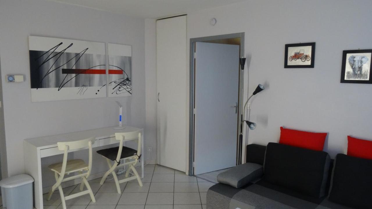 Appart T2 Standing Tout Confort Au Calme - Parking En Option Lyon Kültér fotó
