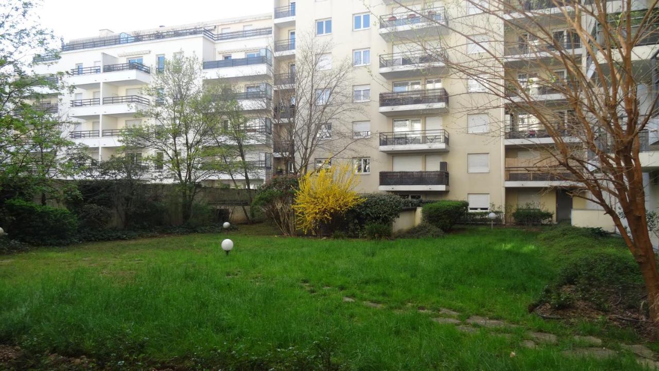 Appart T2 Standing Tout Confort Au Calme - Parking En Option Lyon Kültér fotó